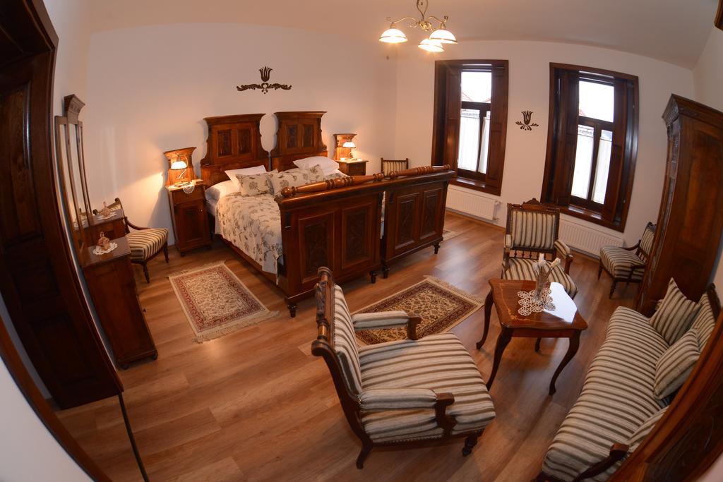 Hotel Levendula Porta és Pajtaszínház Orfű Habitación foto