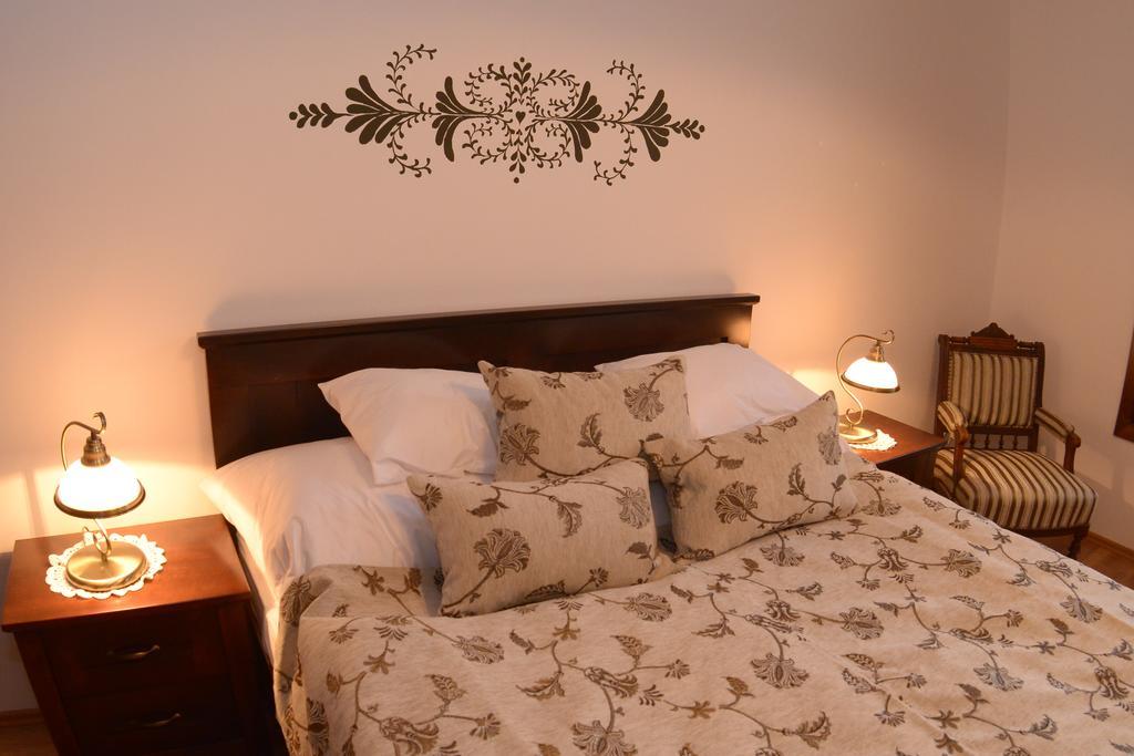 Hotel Levendula Porta és Pajtaszínház Orfű Habitación foto
