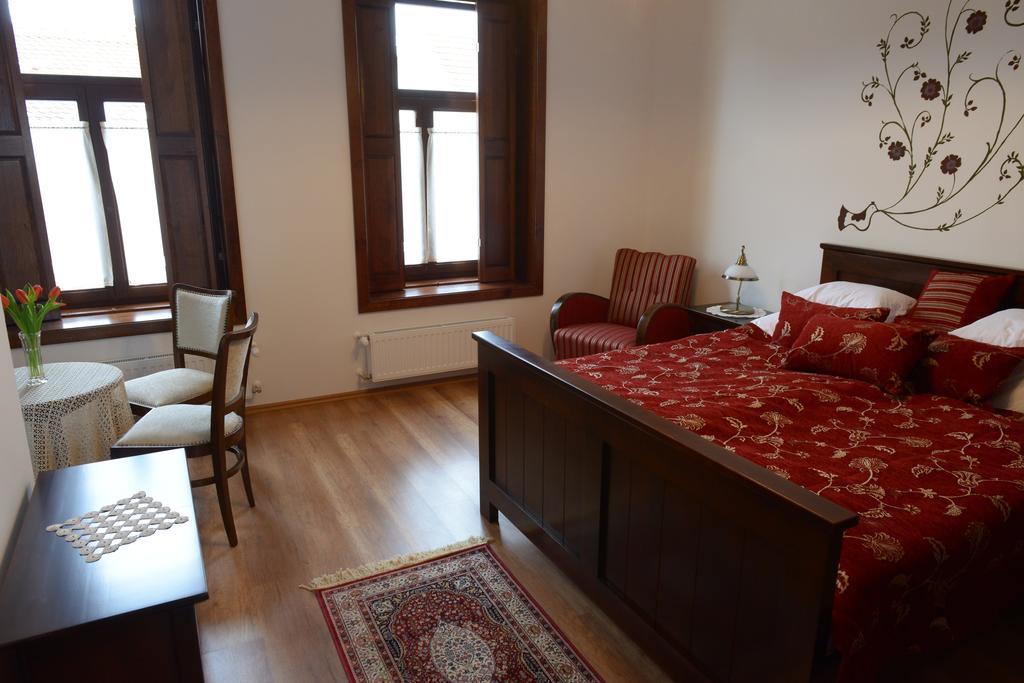 Hotel Levendula Porta és Pajtaszínház Orfű Habitación foto