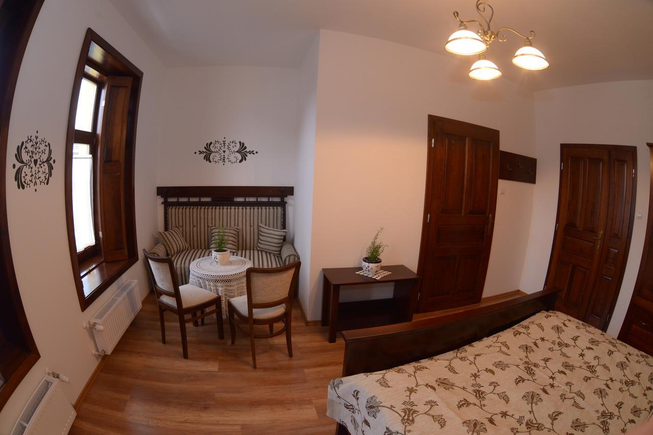 Hotel Levendula Porta és Pajtaszínház Orfű Exterior foto